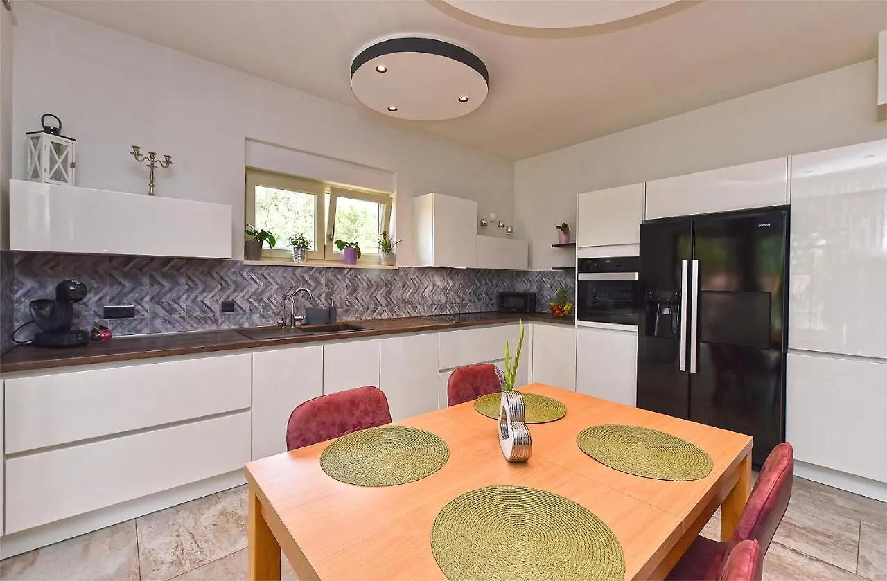 Apartment Valter 2284 Medulin Croatia