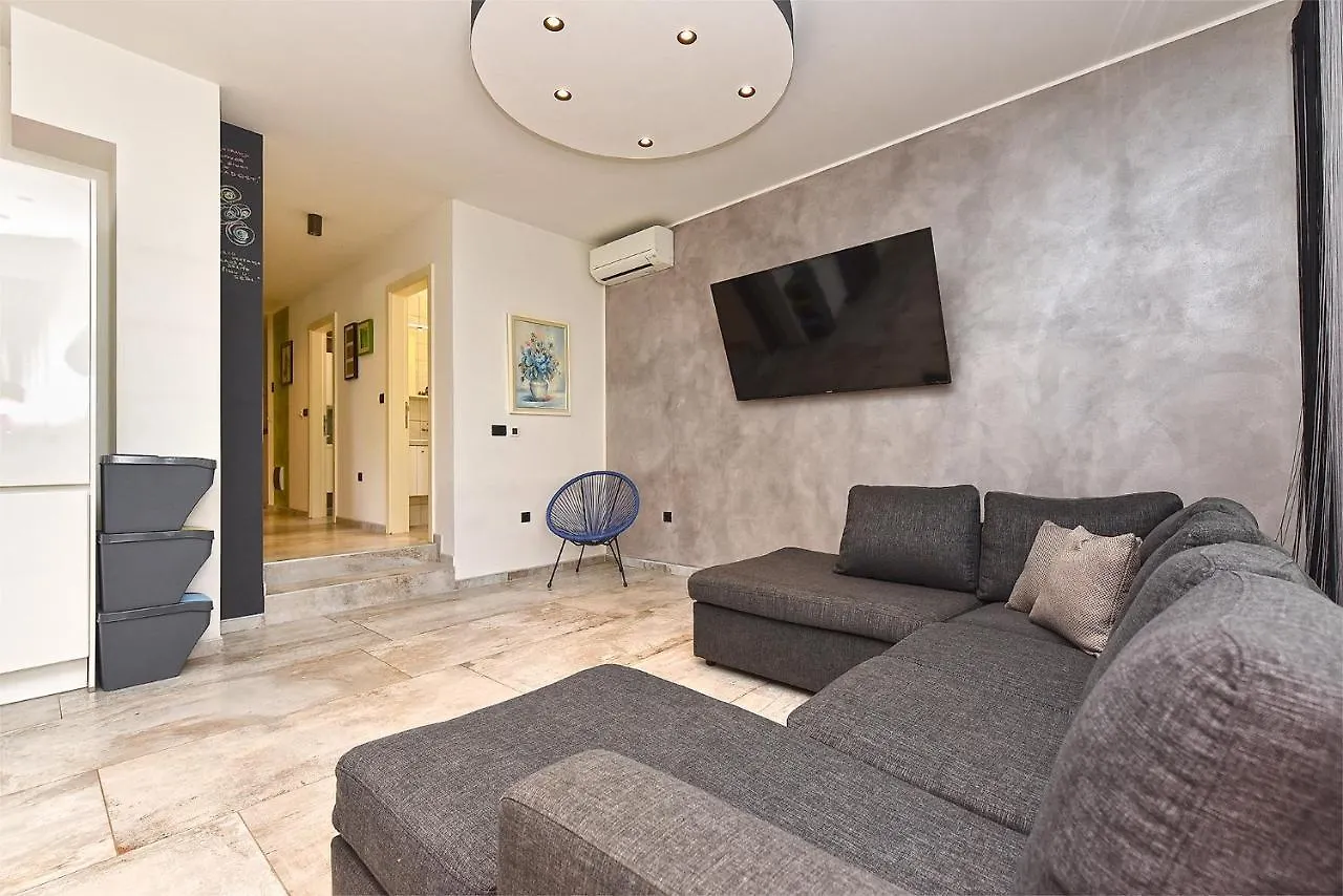 Apartment Valter 2284 Medulin