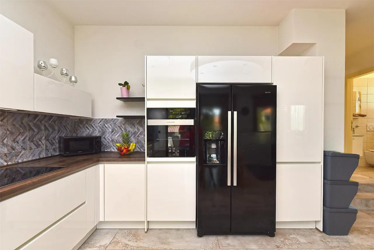 Apartment Valter 2284 Medulin